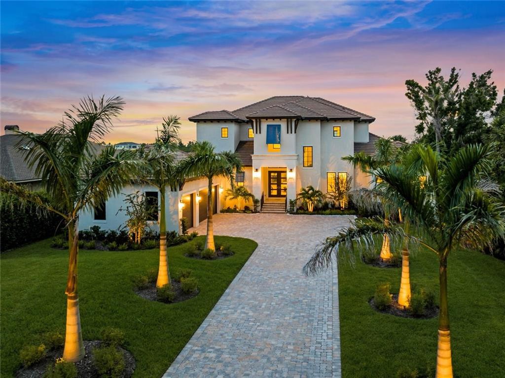 1109 BAYSHORE ROAD, Nokomis, FL 34275