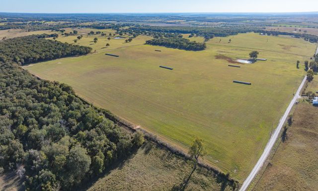 TBD 51.5 HCR 1157 Road, Blum, TX 76627