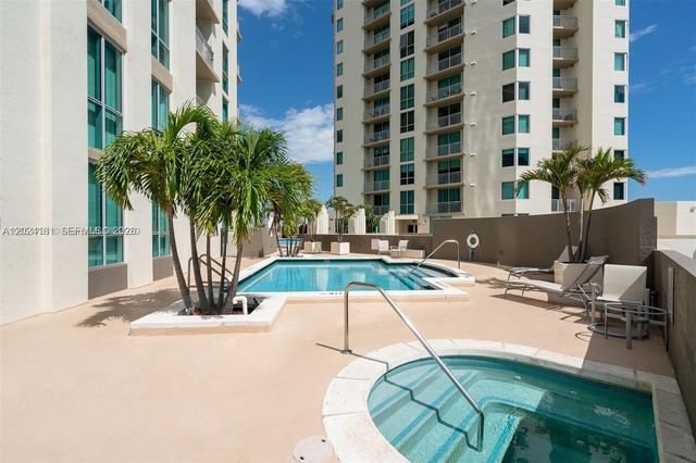 9066 SW 73rd Ct 1202, Miami, FL 33156