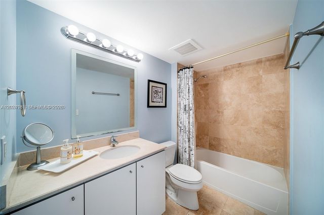 9066 SW 73rd Ct 1202, Miami, FL 33156