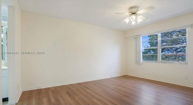 13001 SW 15th Ct 405T, Pembroke Pines, FL 33027