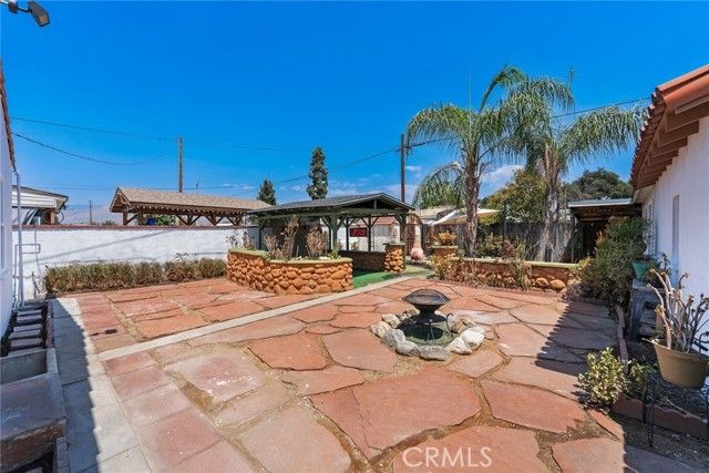 932 6th Street, Redlands, CA 92374