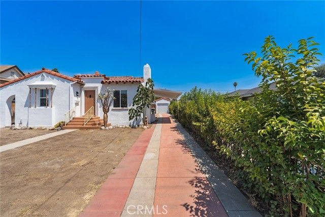 932 6th Street, Redlands, CA 92374