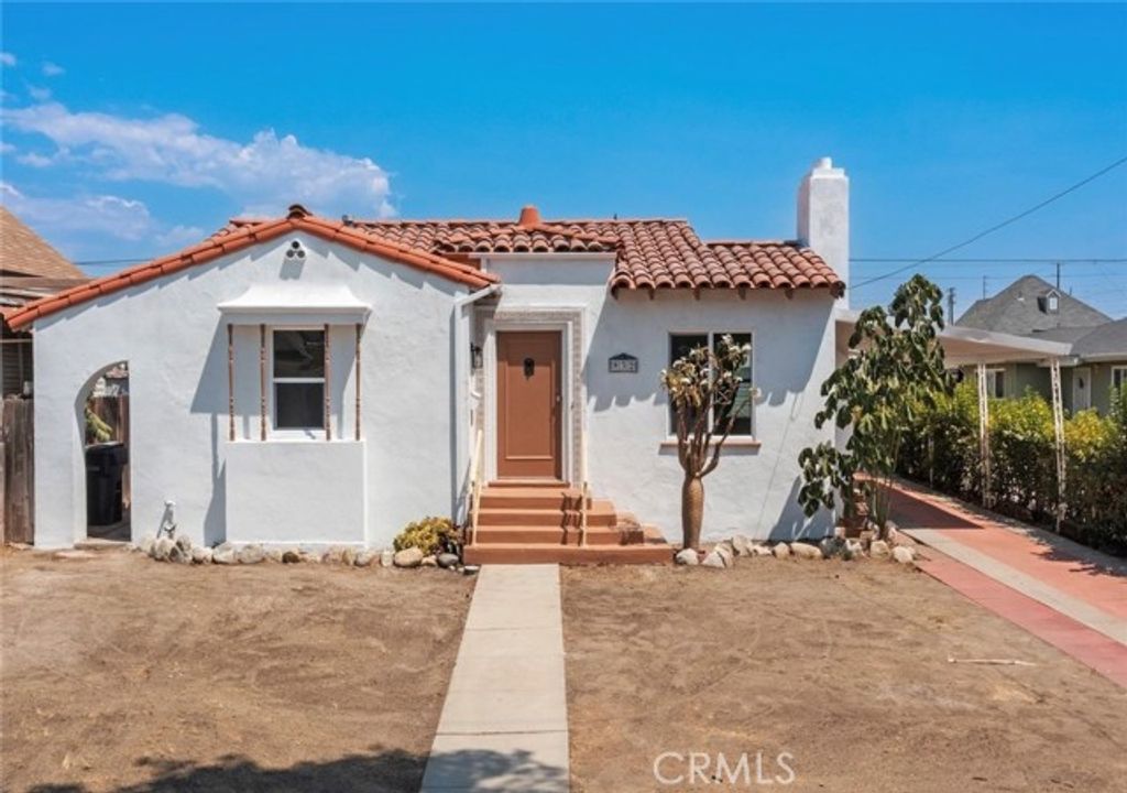 932 6th Street, Redlands, CA 92374