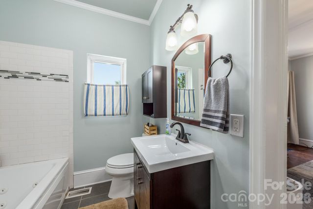 905 W Franklin Street, Monroe, NC 28112