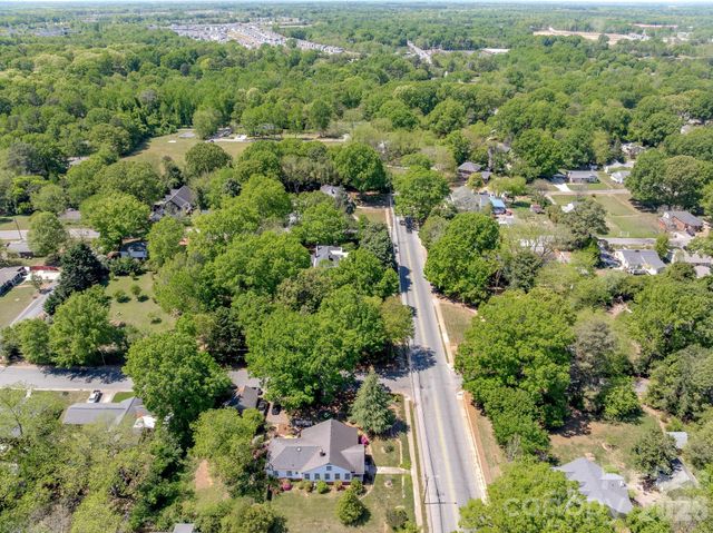 905 W Franklin Street, Monroe, NC 28112