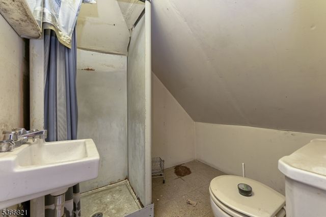 215 Broadway, Passaic City, NJ 07055