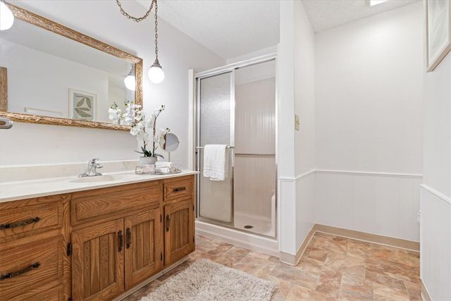 2115 W Tulsa Street, Siloam Springs, AR 72761