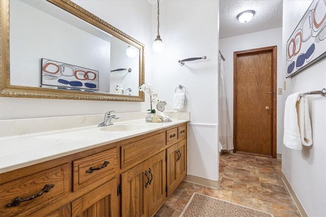 2115 W Tulsa Street, Siloam Springs, AR 72761