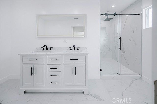 9055 Forbes Avenue, Northridge (los Angeles), CA 91343