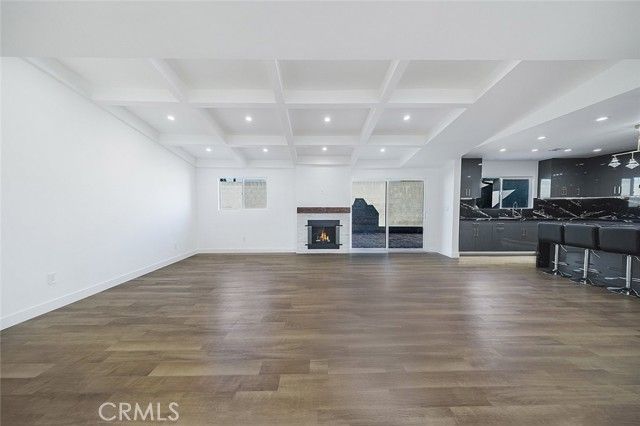 9055 Forbes Avenue, Northridge (los Angeles), CA 91343