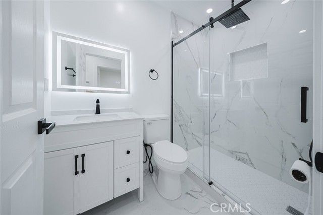 9055 Forbes Avenue, Northridge (los Angeles), CA 91343