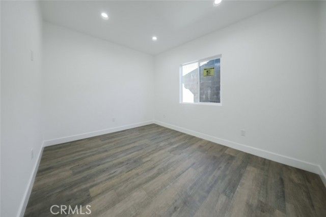 9055 Forbes Avenue, Northridge (los Angeles), CA 91343