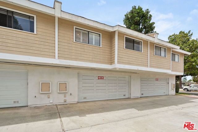 14468 Yukon Avenue, Hawthorne, CA 90250
