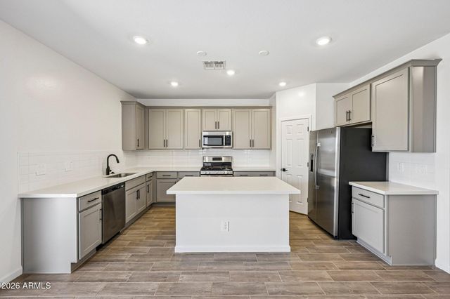 47399 W KENNER Drive, Maricopa, AZ 85139