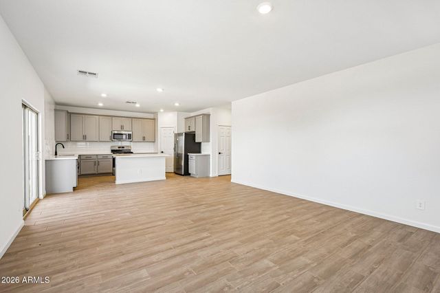 47399 W KENNER Drive, Maricopa, AZ 85139