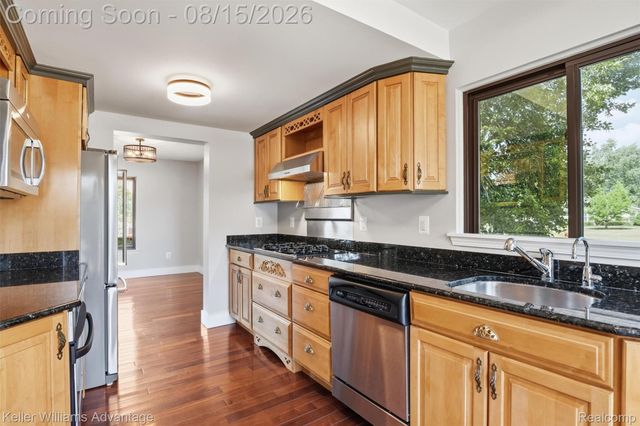 22749 Cranbrooke Drive, Novi, MI 48375