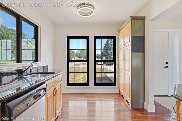 22749 Cranbrooke Drive, Novi, MI 48375