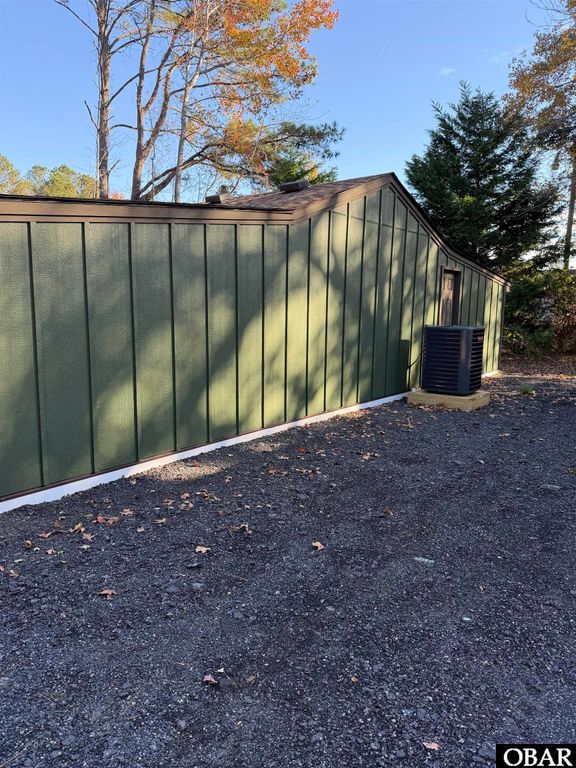 Image 8 of property listing at 457 Aydlett Road, Aydlett, NC 27916