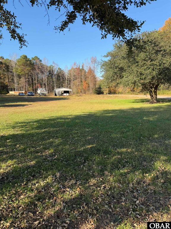 Image 9 of property listing at 457 Aydlett Road, Aydlett, NC 27916