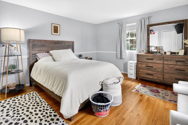 4 Albert Court, Colonie, NY 12110