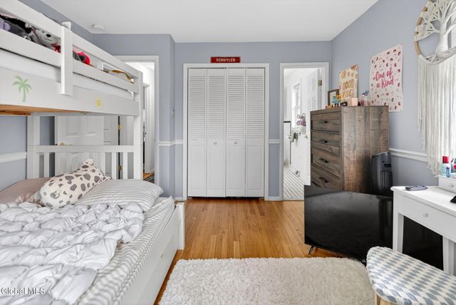 4 Albert Court, Colonie, NY 12110