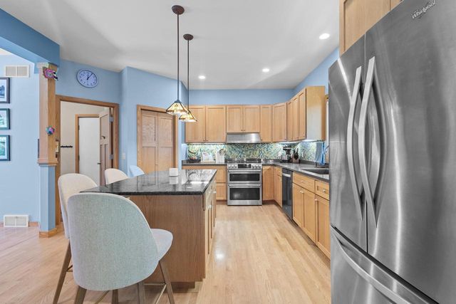 6805 Aldo Leopold Way, Middleton, WI 53562