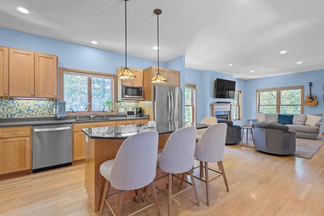 6805 Aldo Leopold Way, Middleton, WI 53562