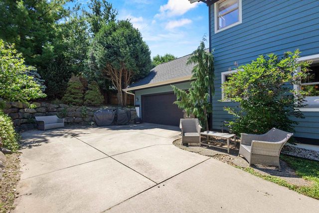 6805 Aldo Leopold Way, Middleton, WI 53562