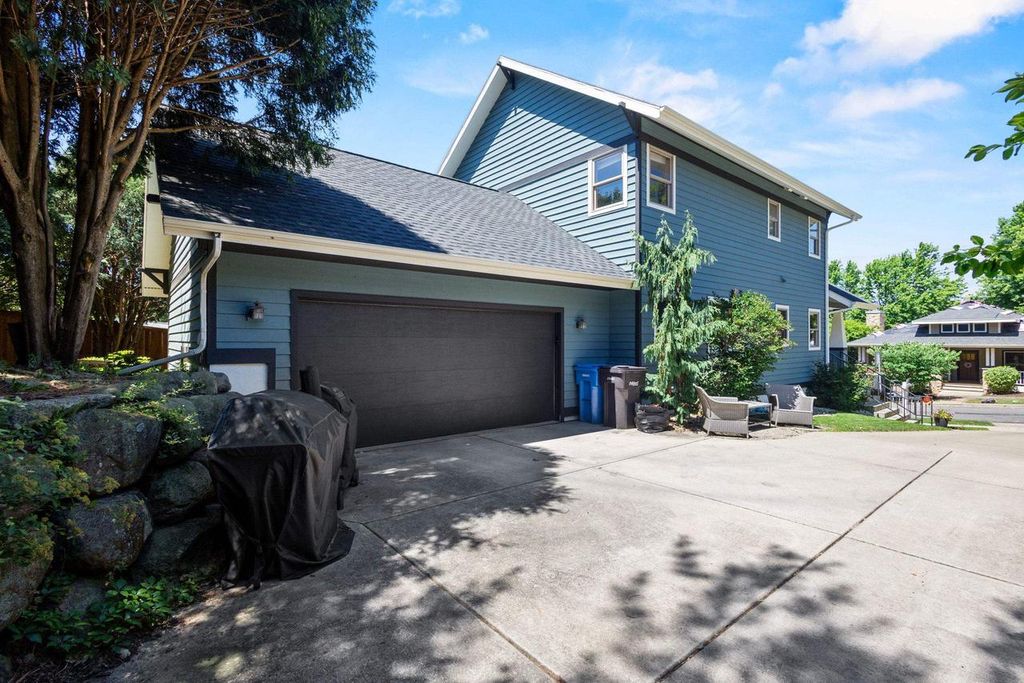 6805 Aldo Leopold Way, Middleton, WI 53562