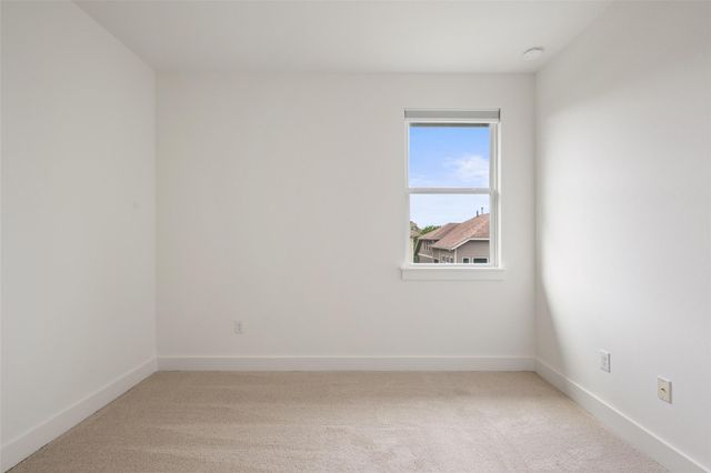 909 Mountaineer LN, Austin, TX 78757