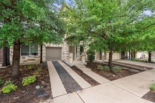 909 Mountaineer LN, Austin, TX 78757