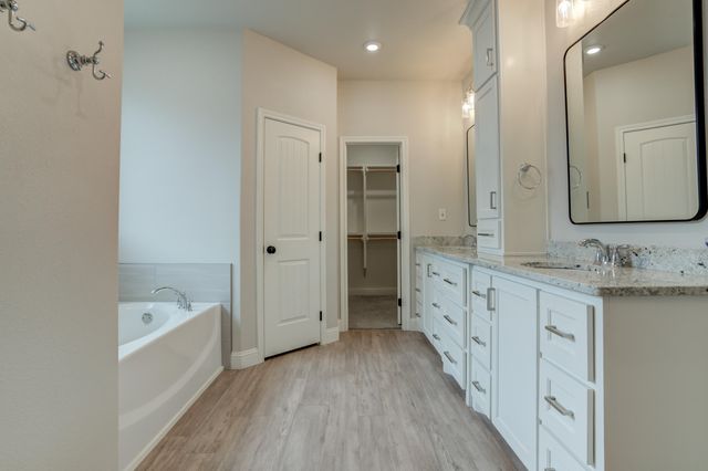 204 Joliet Avenue, Levelland, TX 79336