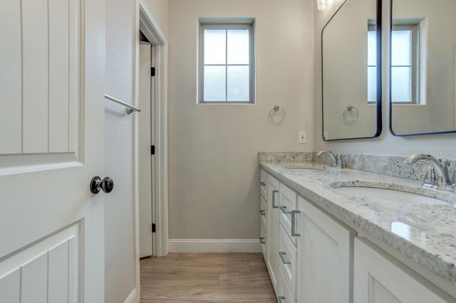 204 Joliet Avenue, Levelland, TX 79336