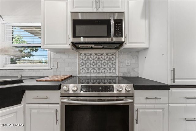 10400 Adobe Drive, Reno, NV 89508