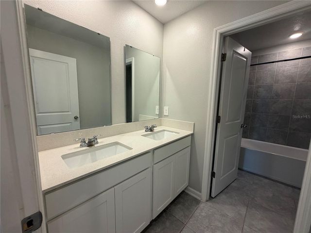 2331 BURNEY FALLS LANE, Davenport, FL 33837