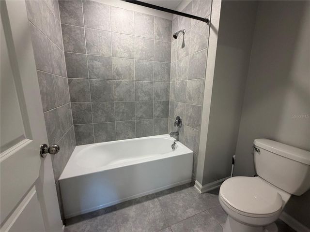 2331 BURNEY FALLS LANE, Davenport, FL 33837