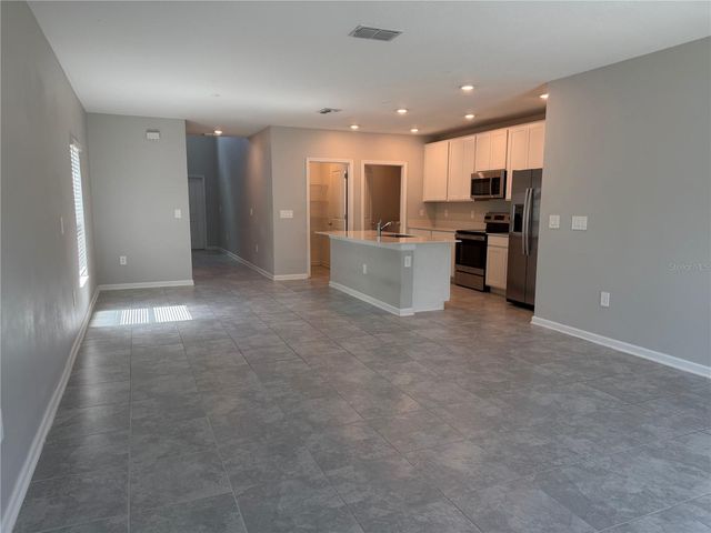 2331 BURNEY FALLS LANE, Davenport, FL 33837
