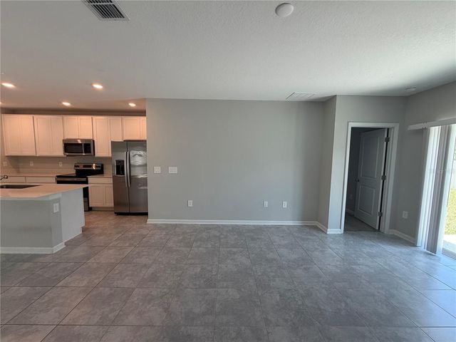 2331 BURNEY FALLS LANE, Davenport, FL 33837