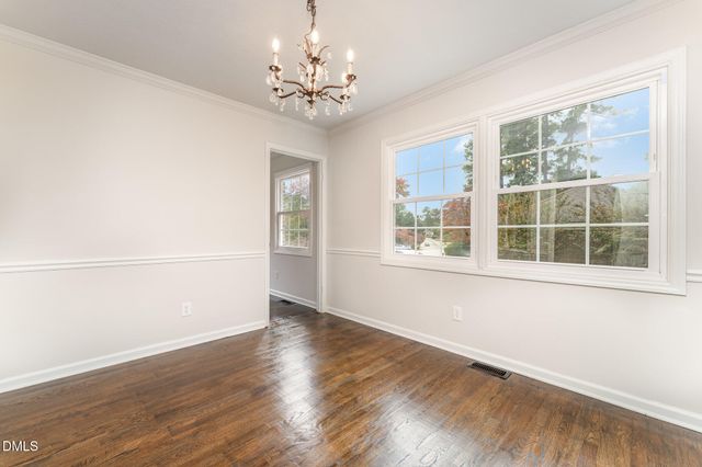 213 Rivenoak Drive, Fayetteville, NC 28303