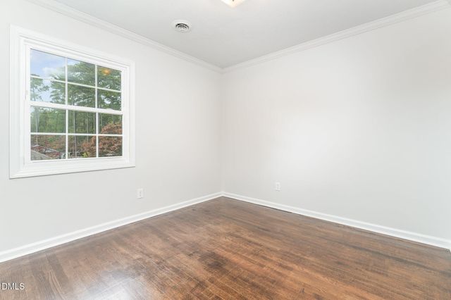 213 Rivenoak Drive, Fayetteville, NC 28303