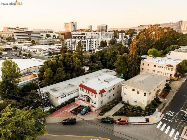 256 29Th St, Oakland, CA 94611