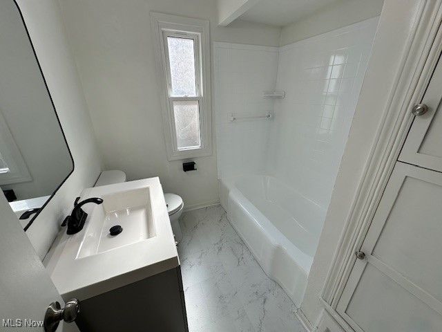 2712 Ralph Avenue, Cleveland, OH 44109