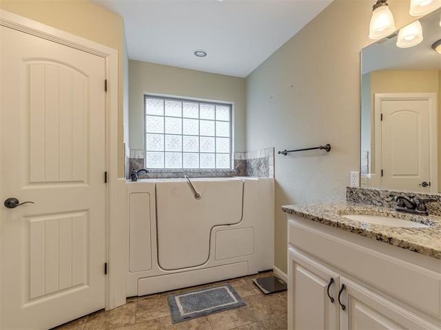 14516 S Harvey Avenue, Oklahoma City, OK 73170