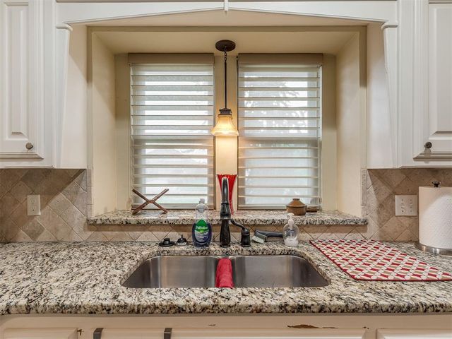 14516 S Harvey Avenue, Oklahoma City, OK 73170