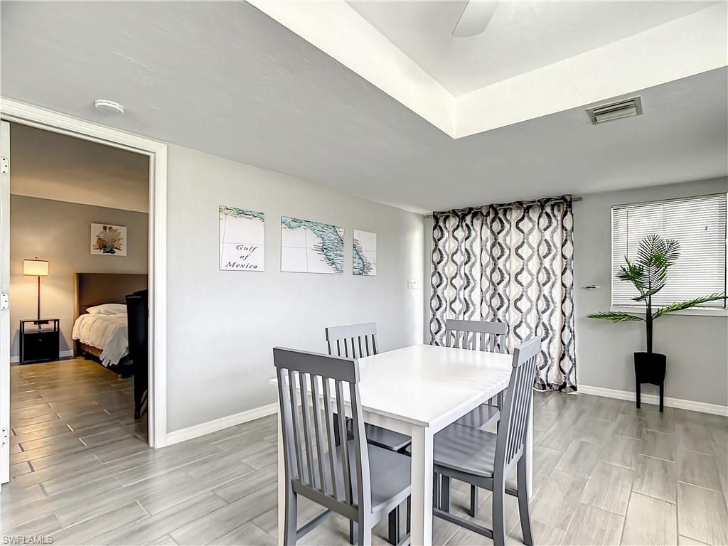 Image 15 of property listing at 4928/5000 SW 16th PL, Cape Coral, FL 33914