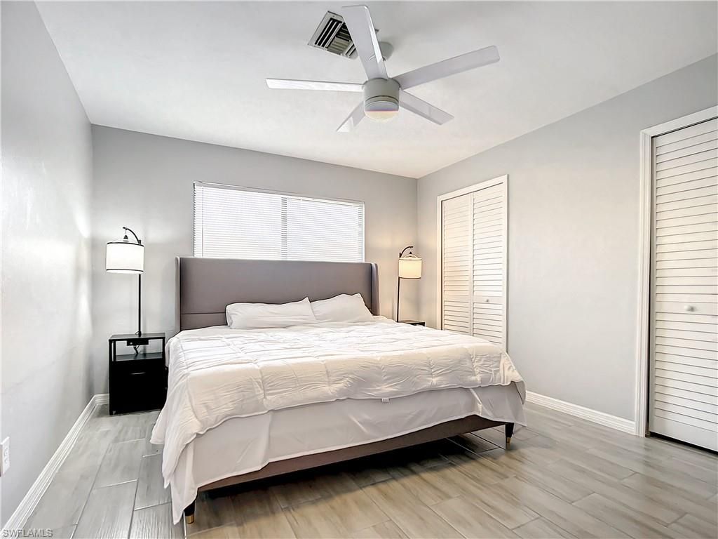 Image 18 of property listing at 4928/5000 SW 16th PL, Cape Coral, FL 33914