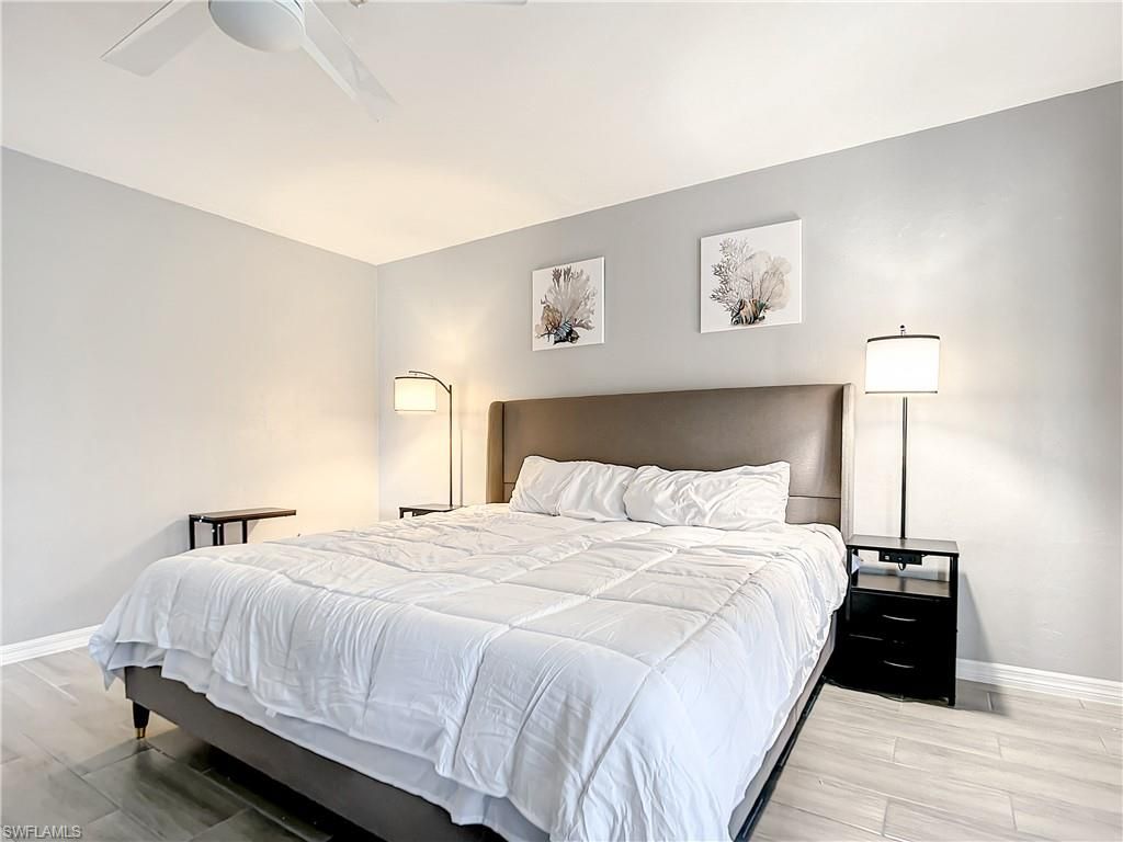 Image 24 of property listing at 4928/5000 SW 16th PL, Cape Coral, FL 33914