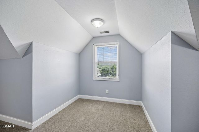 3135 Blueberry Drive, New Market, TN 37820