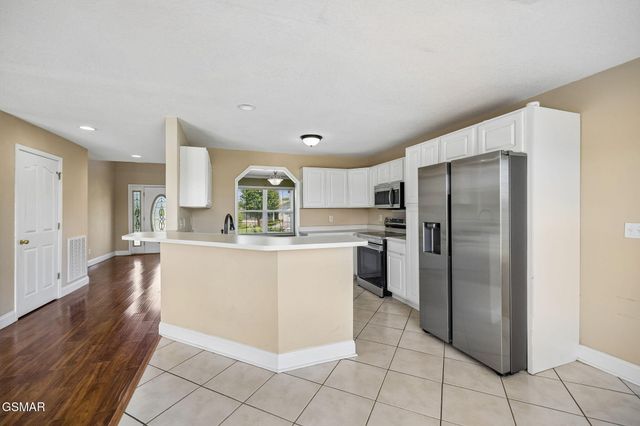 3135 Blueberry Drive, New Market, TN 37820